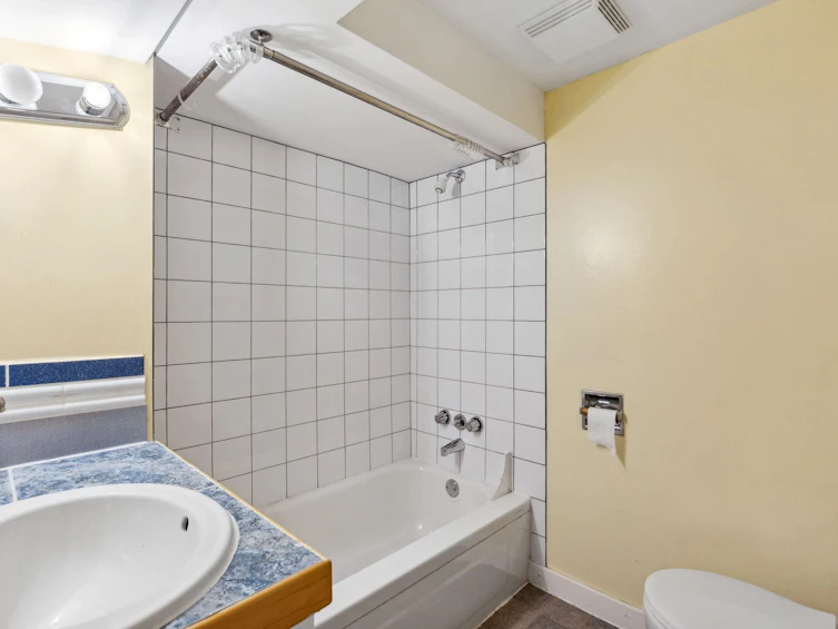 1028 Clyde Avenue, West Vancouver, BC, V7T 1E4 - 27