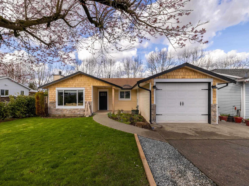 26595 30a Avenue, Langley BC V4W 3C8