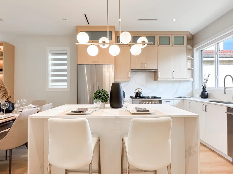 2342 E 40th Avenue, Vancouver, BC, V5R 2V7 - 13