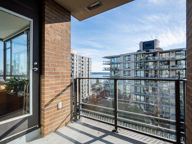 1004-170 W 1st Street, North Vancouver, BC, V7M 3P2 - 24
