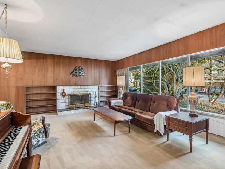 3496 Wellington Crescent, North Vancouver, BC, V7R 3B4 - 3