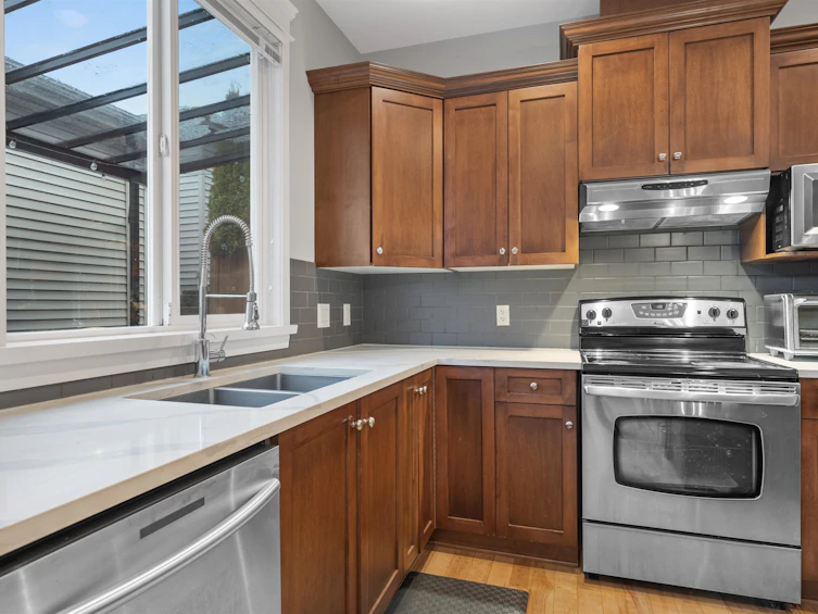11249 Creekside Street, Maple Ridge, BC, V2W 0C8 - 8