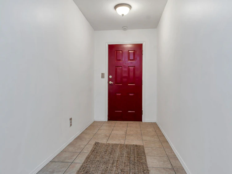 301-33669 2nd Avenue, Mission, BC, V2V 8Z4 - 33