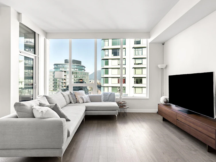 1706-111 E 1st Avenue, Vancouver, BC, V6A 0E9 - 2