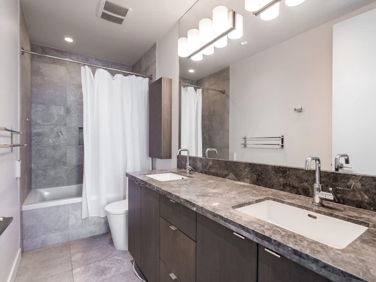 1706-111 E 1st Avenue, Vancouver, BC, V6A 0E9 - 17