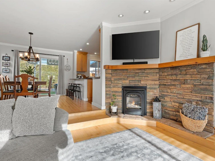 42207 Corona Avenue, Chilliwack, BC, V2R 5E3 - 11