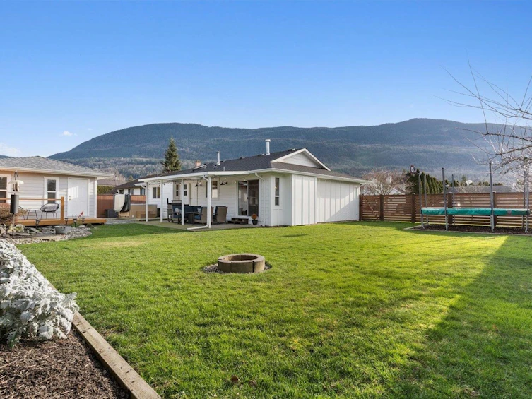 42207 Corona Avenue, Chilliwack, BC, V2R 5E3 - 30