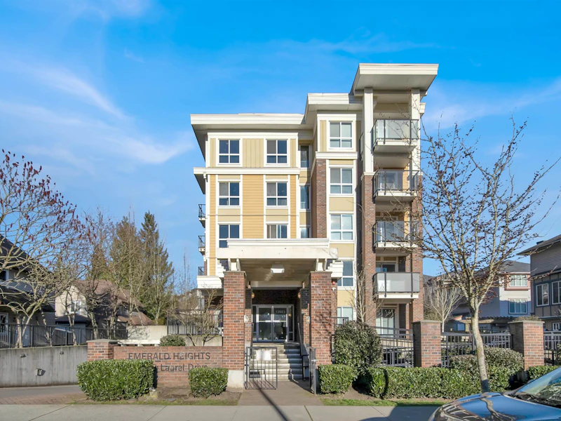 312 - 13883 Laurel Drive, Surrey BC V3T 1A8
