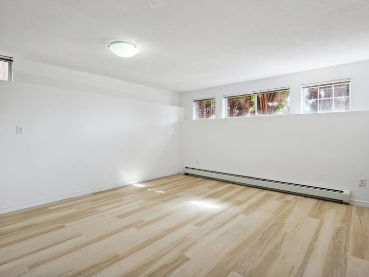 275 E 65th Avenue, Vancouver, BC, V5X 2P3 - 23