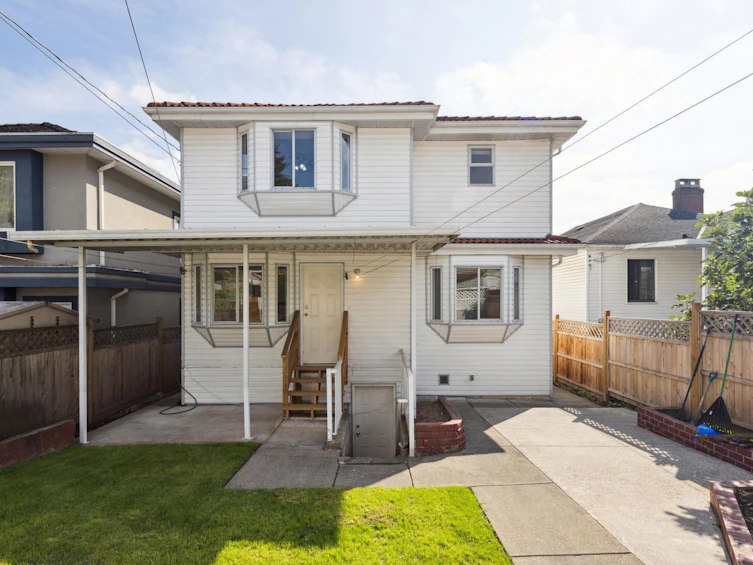 275 E 65th Avenue, Vancouver, BC, V5X 2P3 - 27