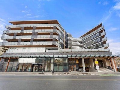 502-1365 Pemberton Avenue - 3