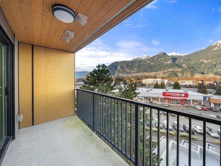 502-1365 Pemberton Avenue, Squamish, BC, V8B 1B7 - 16