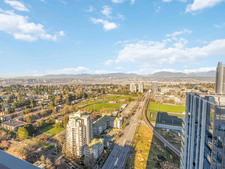 3303-10448 University Drive, Surrey, BC, V3T 0S7 - 13