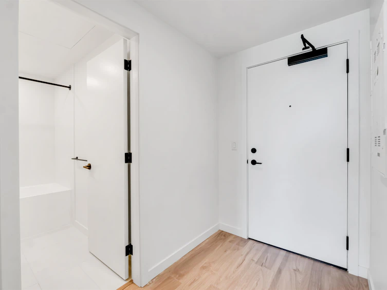 3303-10448 University Drive, Surrey, BC, V3T 0S7 - 14