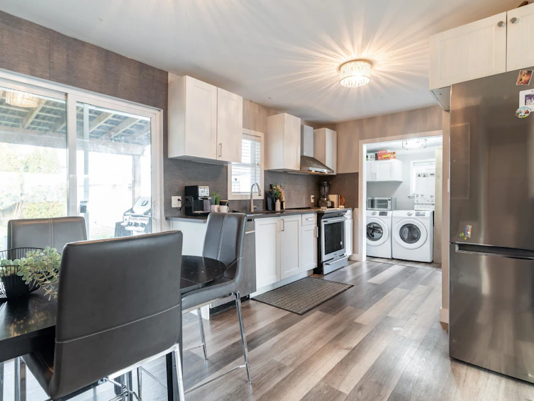 17477 58a Avenue, Surrey, BC, V3S 1M9 - 7