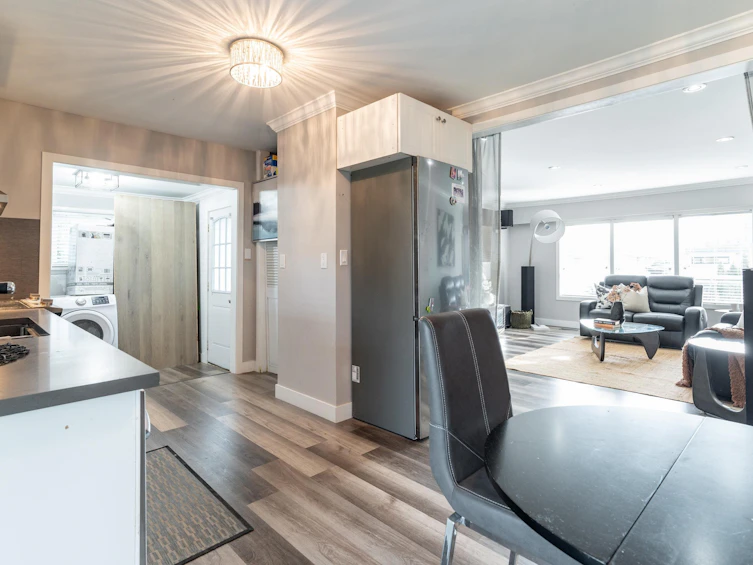 17477 58a Avenue, Surrey, BC, V3S 1M9 - 9