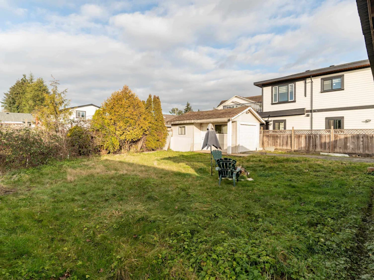 17477 58a Avenue, Surrey, BC, V3S 1M9 - 22