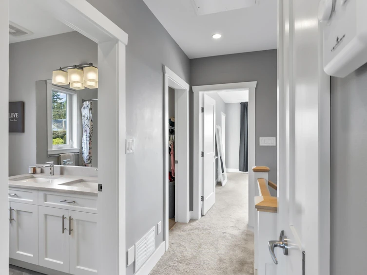 763 E 14th Street, North Vancouver, BC, V7L 2P3 - 23