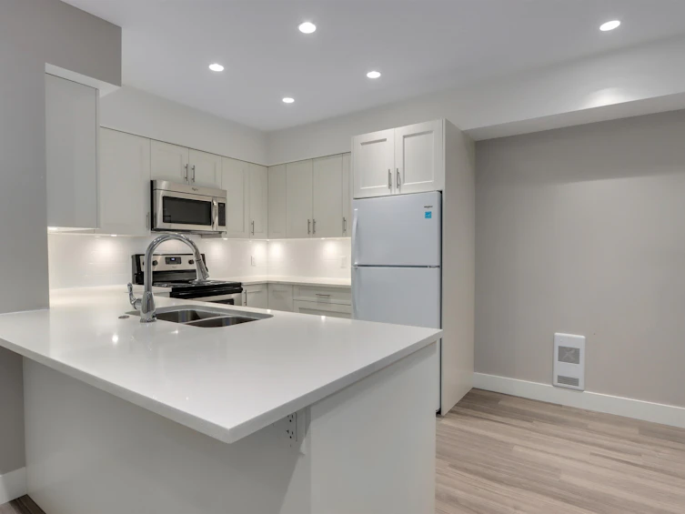 763 E 14th Street, North Vancouver, BC, V7L 2P3 - 34