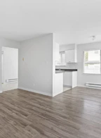 10 7091 Blundell Road