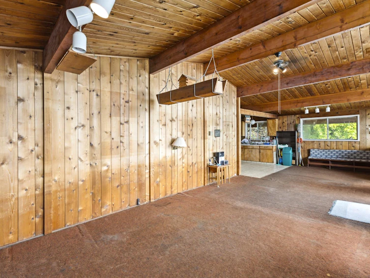 5672 Indian River Drive, North Vancouver, BC, V7G 2T8 - 13
