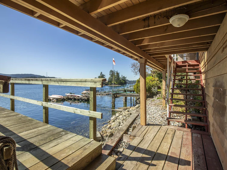 5672 Indian River Drive, North Vancouver, BC, V7G 2T8 - 30