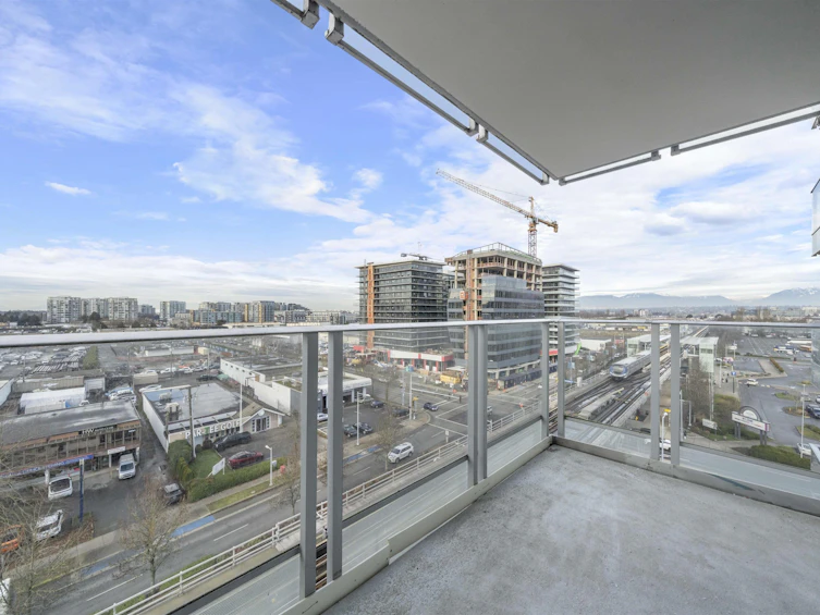 909-5580 No. 3 Road, Richmond, BC, V6X 0R8 - 4