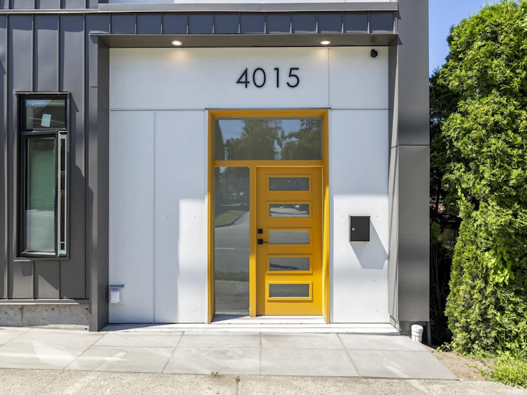 4015 Victoria Drive, Vancouver, BC, V5N 4M9 - 2