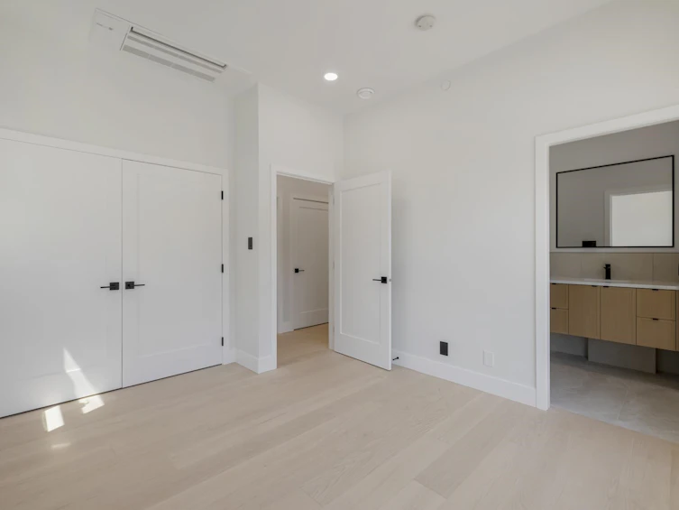 4015 Victoria Drive, Vancouver, BC, V5N 4M9 - 20