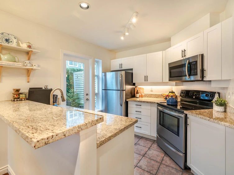 107-669 W 7th Avenue, Vancouver, BC, V5Z 1B6 - 9