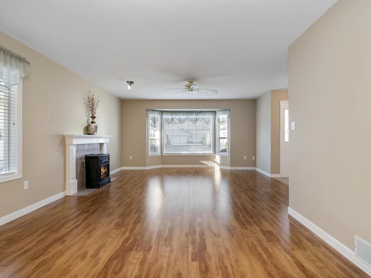 64-45175 Wells Road, Chilliwack, BC, V2R 3K7 - 8
