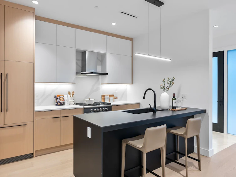 1-930 E 10th Avenue, Vancouver, BC, V5T 2B2 - 9