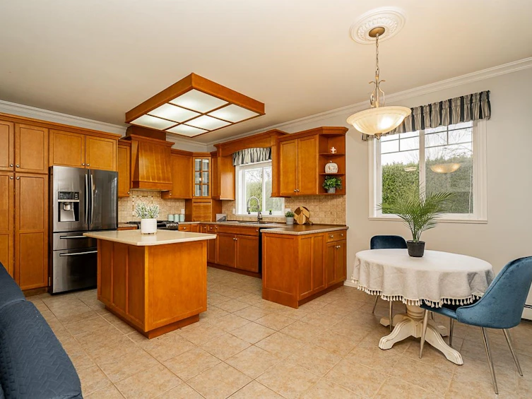 6348 186a Street, Surrey, BC, V3S 8N1 - 10