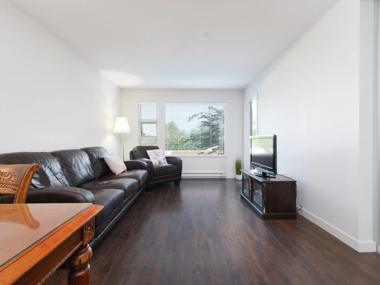 307-1677 Lloyd Avenue, North Vancouver, BC, V7P 0B1 - 8