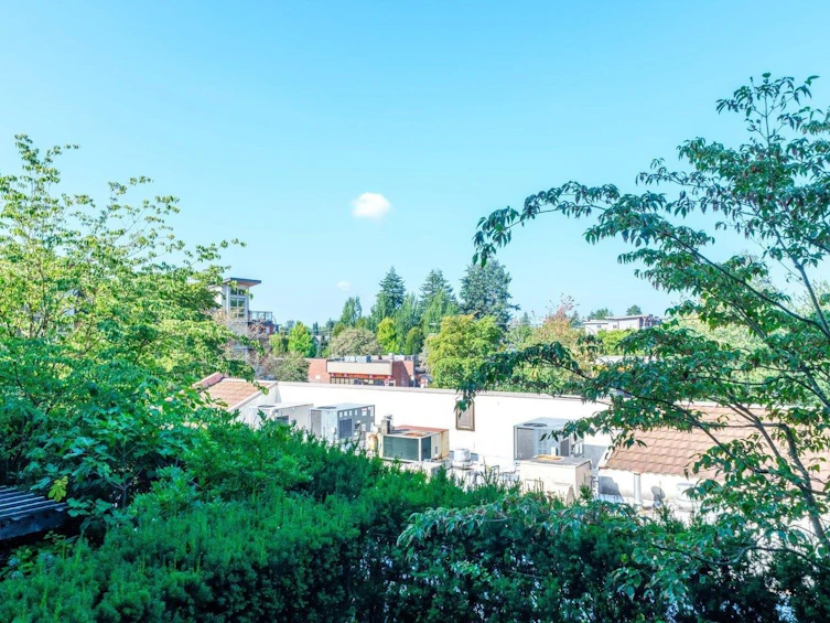 307-1677 Lloyd Avenue, North Vancouver, BC, V7P 0B1 - 21