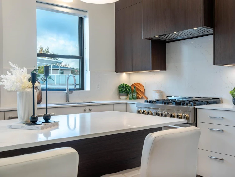 7380 Killarney Street, Vancouver, BC, V5S 2C7 - 9