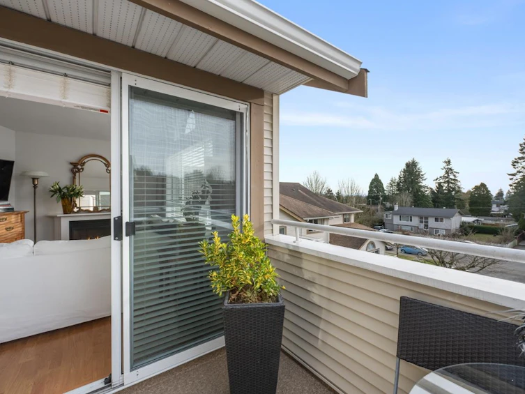405-15991 Thrift Avenue, Surrey, BC, V4B 2M9 - 7