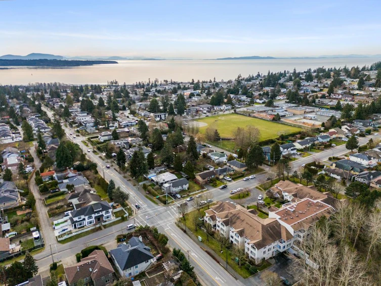 405-15991 Thrift Avenue, Surrey, BC, V4B 2M9 - 35