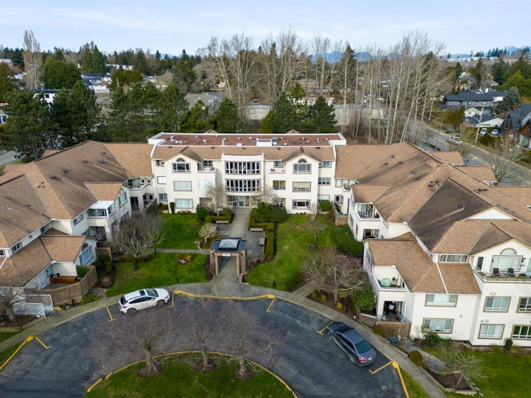 405-15991 Thrift Avenue, Surrey, BC, V4B 2M9 - 38