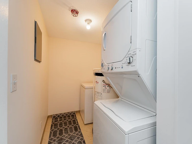 206-1215 Pacific Street, Coquitlam, BC, V3B 7M4 - 21