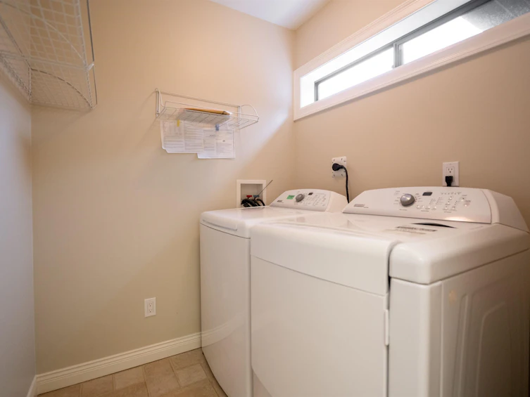5255 Aspen Drive, West Vancouver, BC, V7W 2Z7 - 34