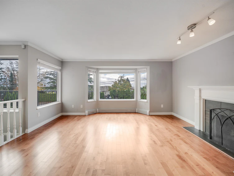 15555 Buena Vista Avenue, Surrey, BC, V4B 1Y9 - 7