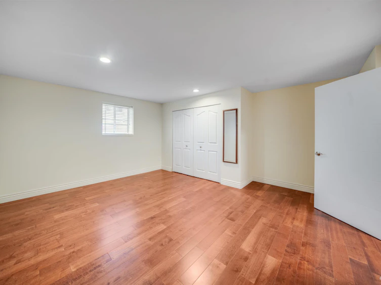 15555 Buena Vista Avenue, Surrey, BC, V4B 1Y9 - 34