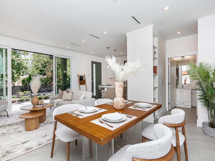 1-6273 Windsor Street, Vancouver, BC, V5W 3J2 - 6