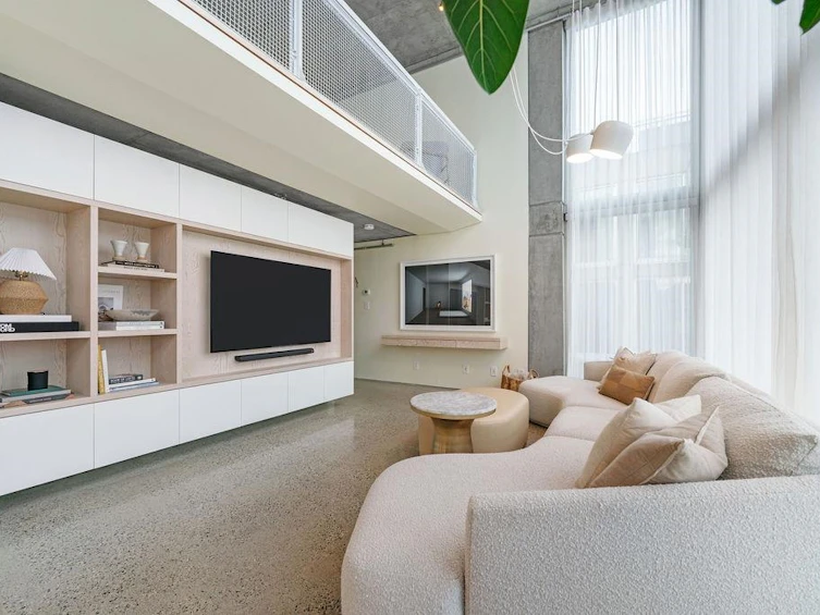 PH610-1540 W 2nd Avenue, Vancouver, BC, V6J 1H2 - 4