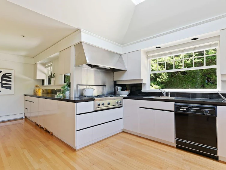 3538 Osler Street, Vancouver, BC, V6H 2W3 - 21