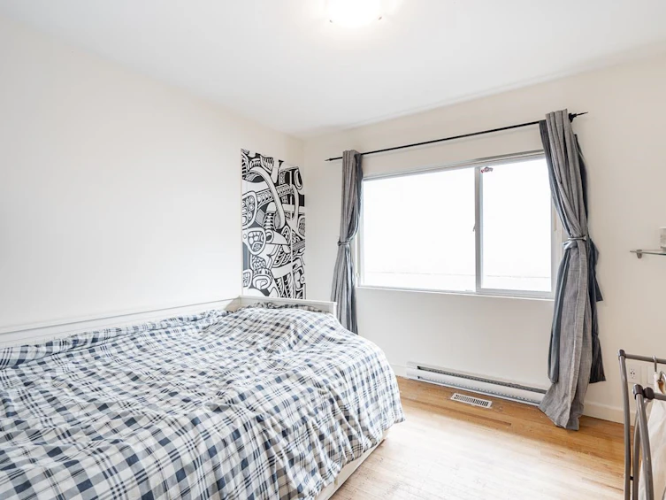 5210 Sprott Street, Burnaby, BC, V5G 1T5 - 11
