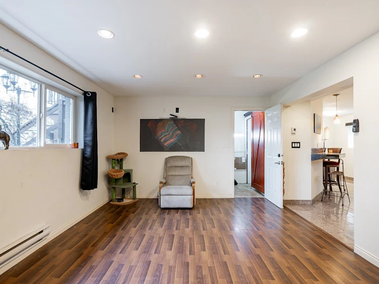 5210 Sprott Street, Burnaby, BC, V5G 1T5 - 16