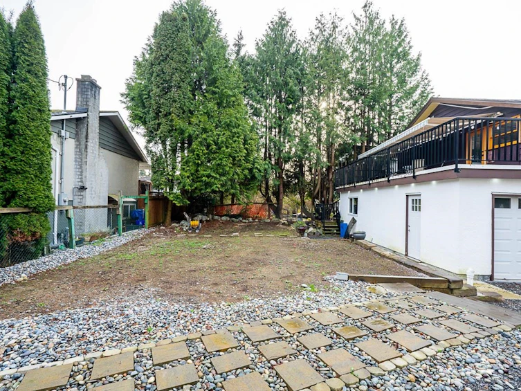 5210 Sprott Street, Burnaby, BC, V5G 1T5 - 29