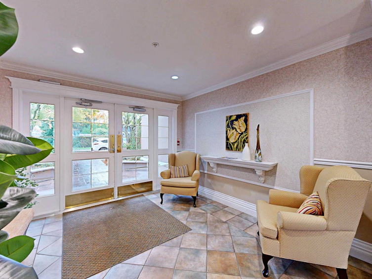 201-1320 55 Street, Delta, BC, V4M 3K3 - 2